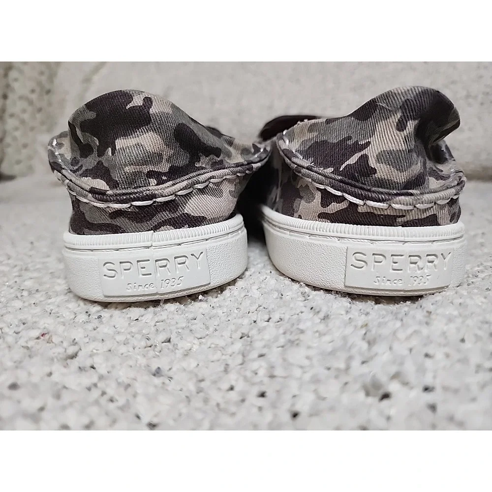 SPERRY Salty Washable/Camo Shoes  Boy's Size 5M Slip On Youth